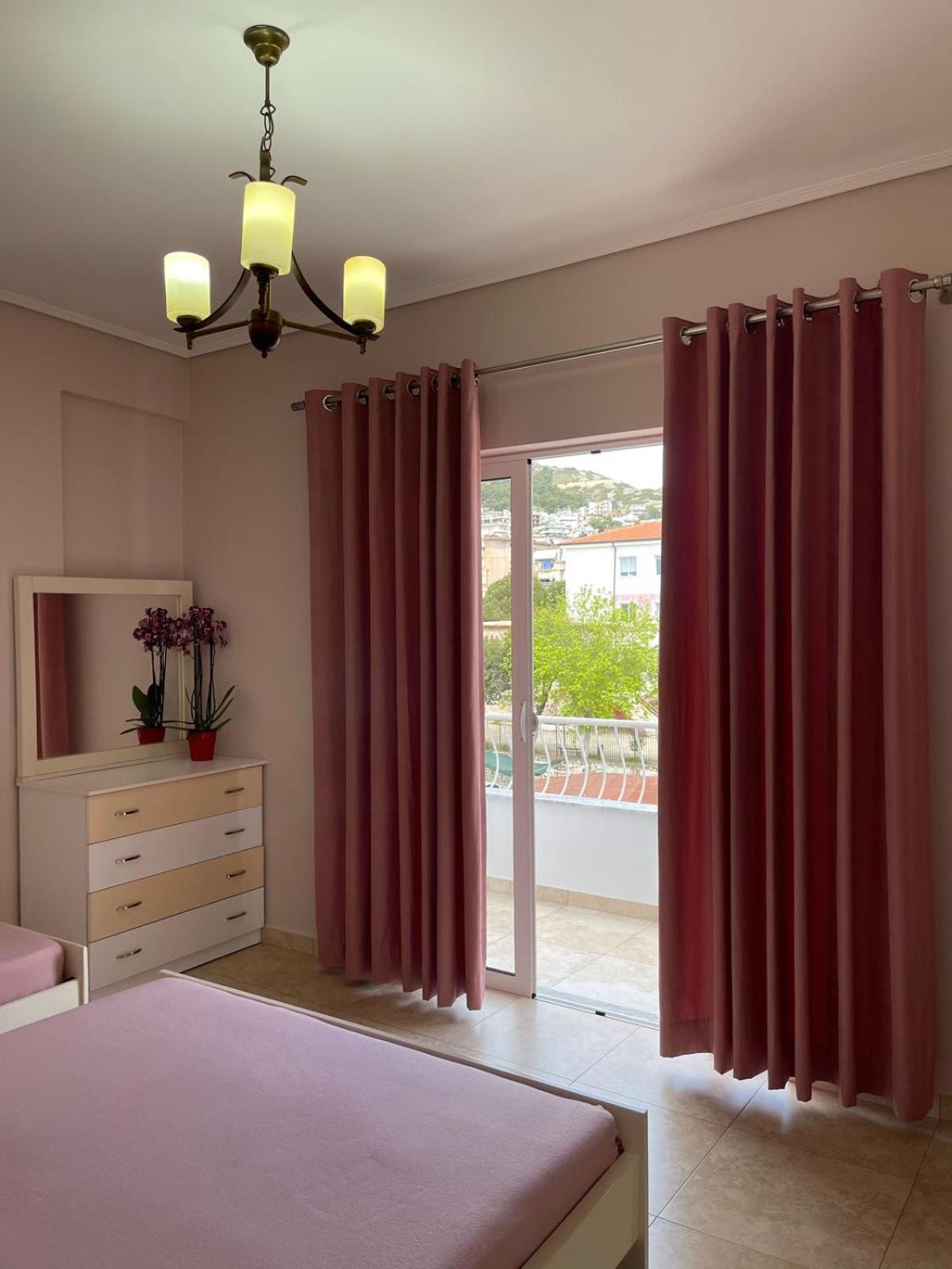 Linda Home Sarandë 外观 照片