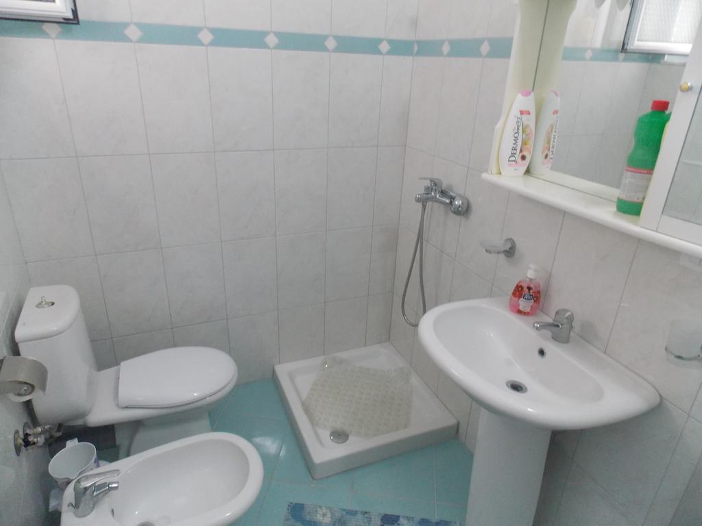 Linda Home Sarandë 外观 照片